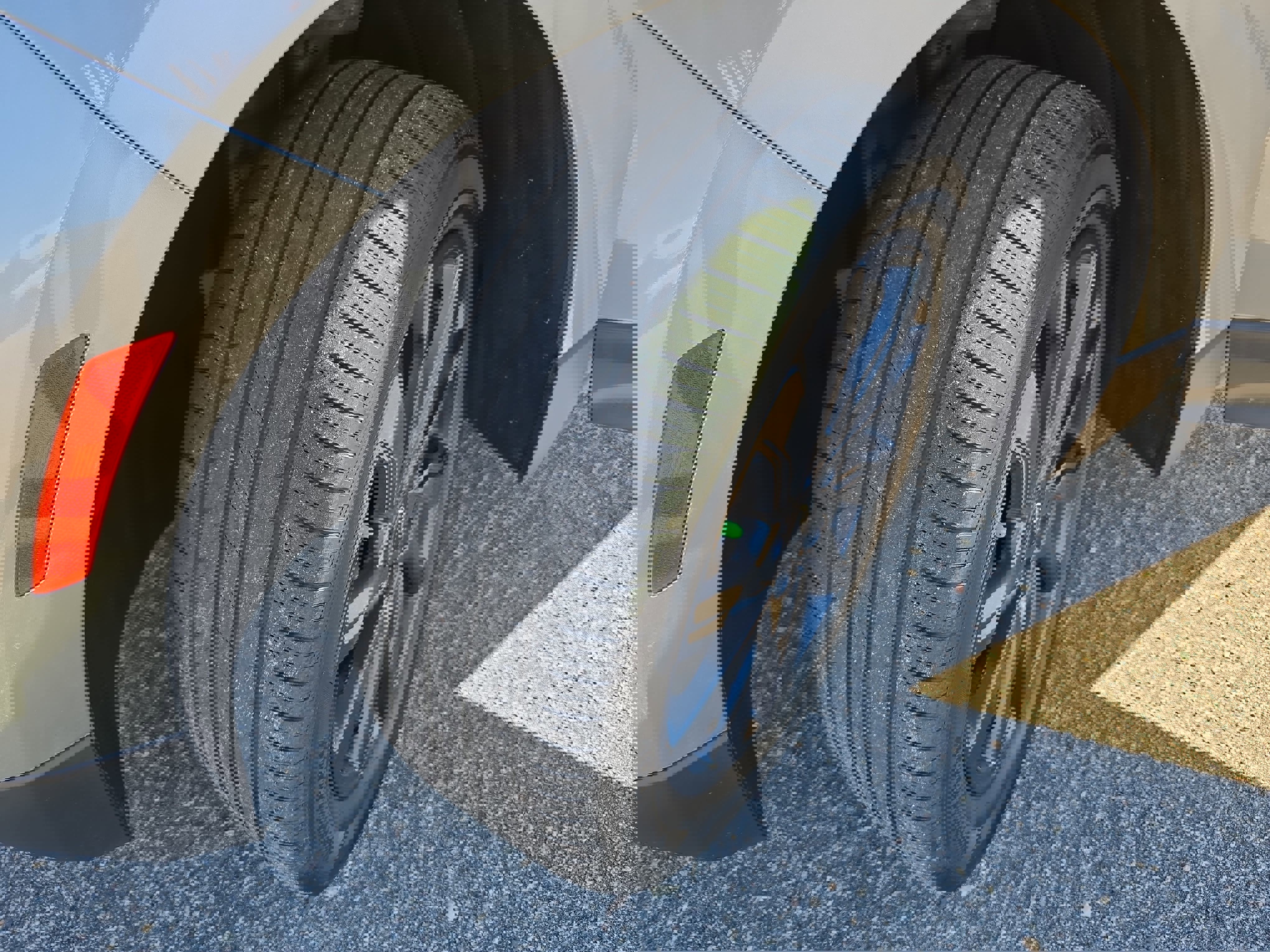 Used 2023 Chevrolet Equinox RS image 33