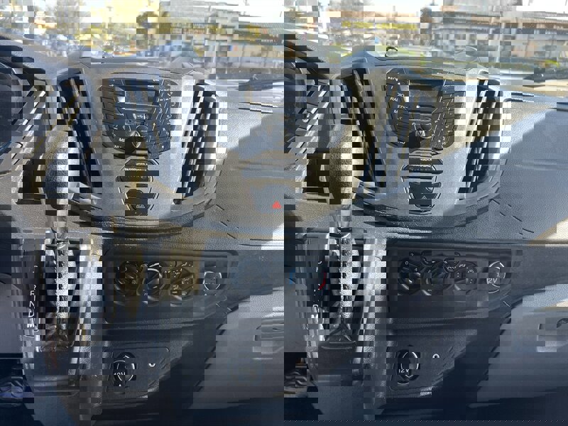 Used 2019 Ford Transit 250 148 High Roof Extended image 21