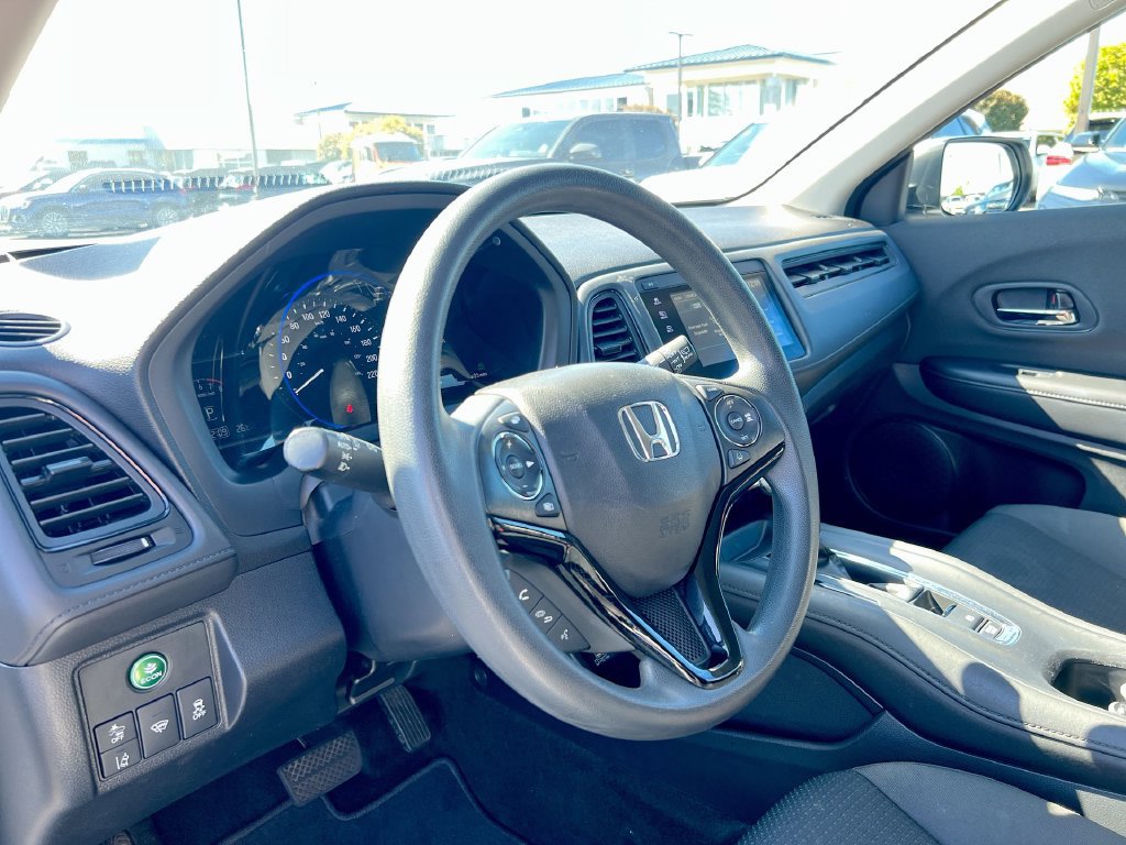 Used 2019 Honda HR-V LX image 10