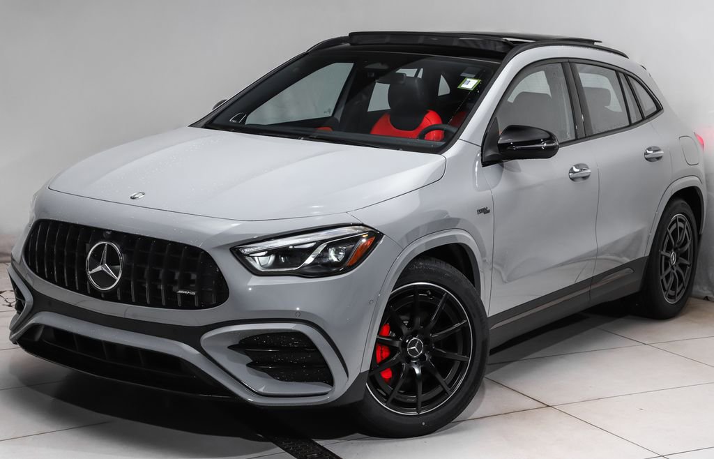 New 2026 Mercedes-Benz GLA 35 AMG 4MATIC image 1