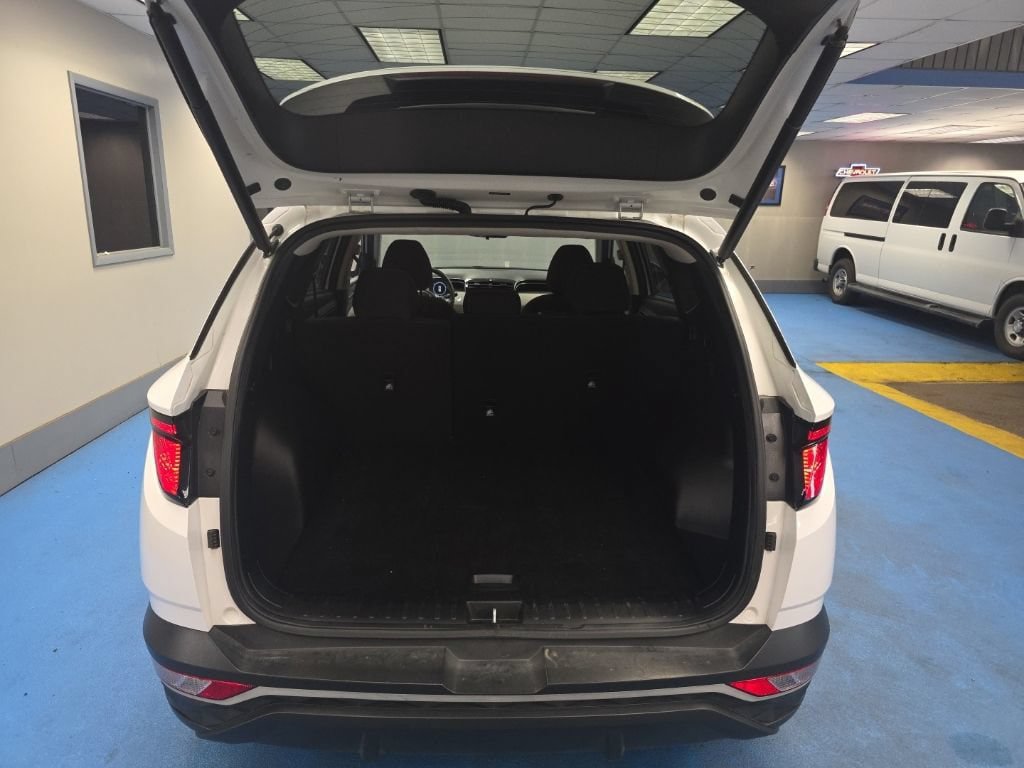 Used 2024 Hyundai Tucson SEL FWD image 8