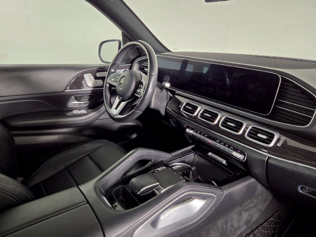 Used 2020 Mercedes-Benz GLE 350 4MATIC image 32