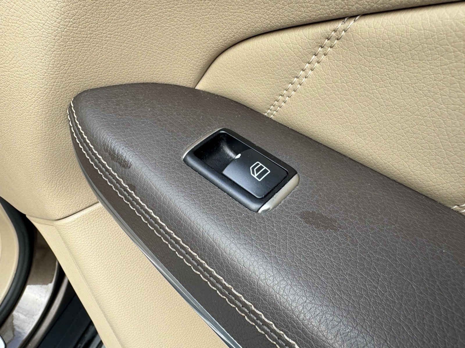 Used 2014 Mercedes-Benz GL 450 4MATIC image 29