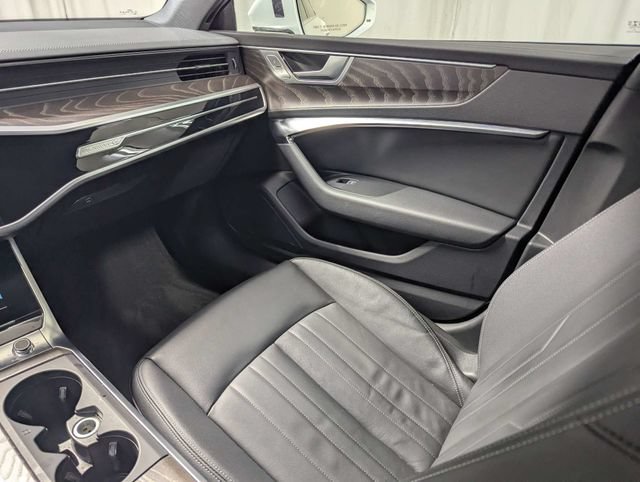 Used 2022 Audi A7 3.0T Premium AWD/4WD image 8
