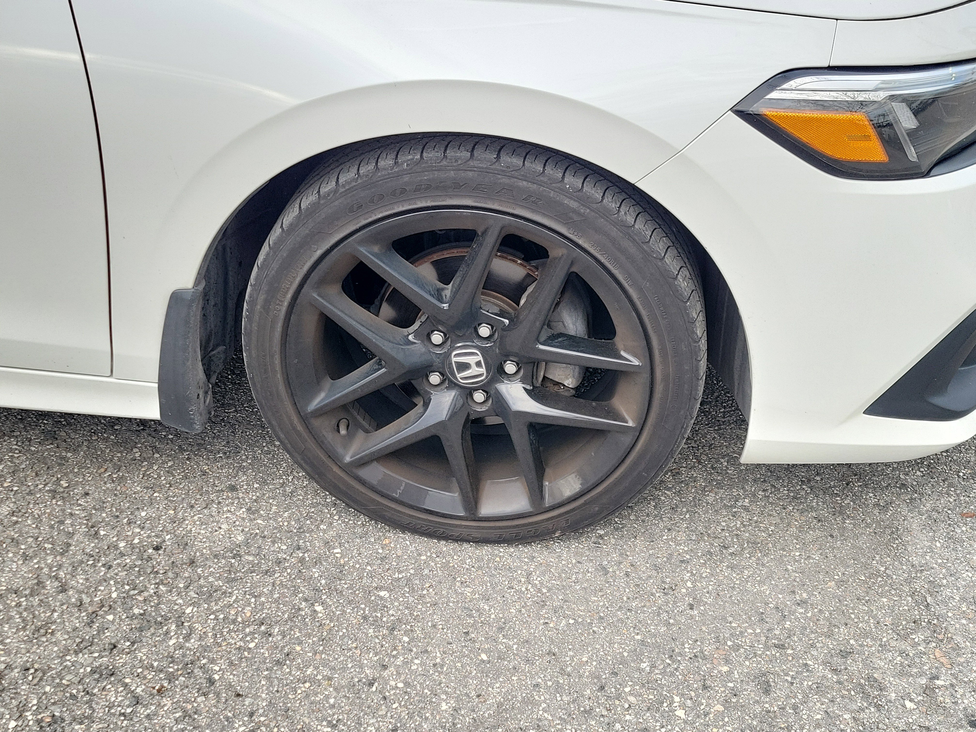 Used 2023 Honda Civic Sport image 8