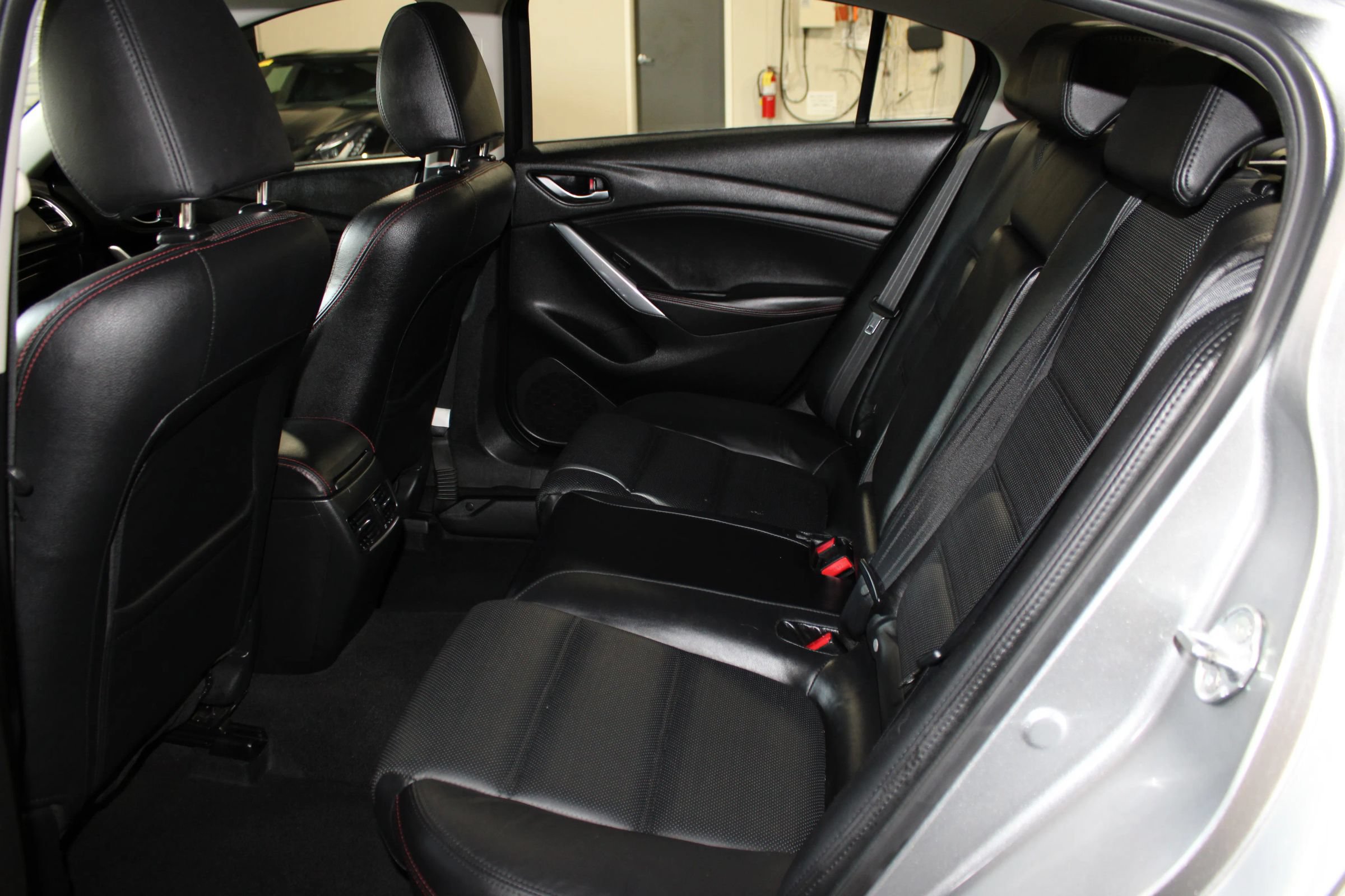 Used 2014 MAZDA MAZDA6 Grand Touring w/ GT Technology Package FWD image 28