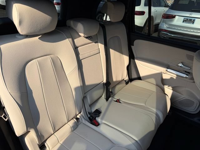 New 2026 Mercedes-Benz GLB 250 image 26