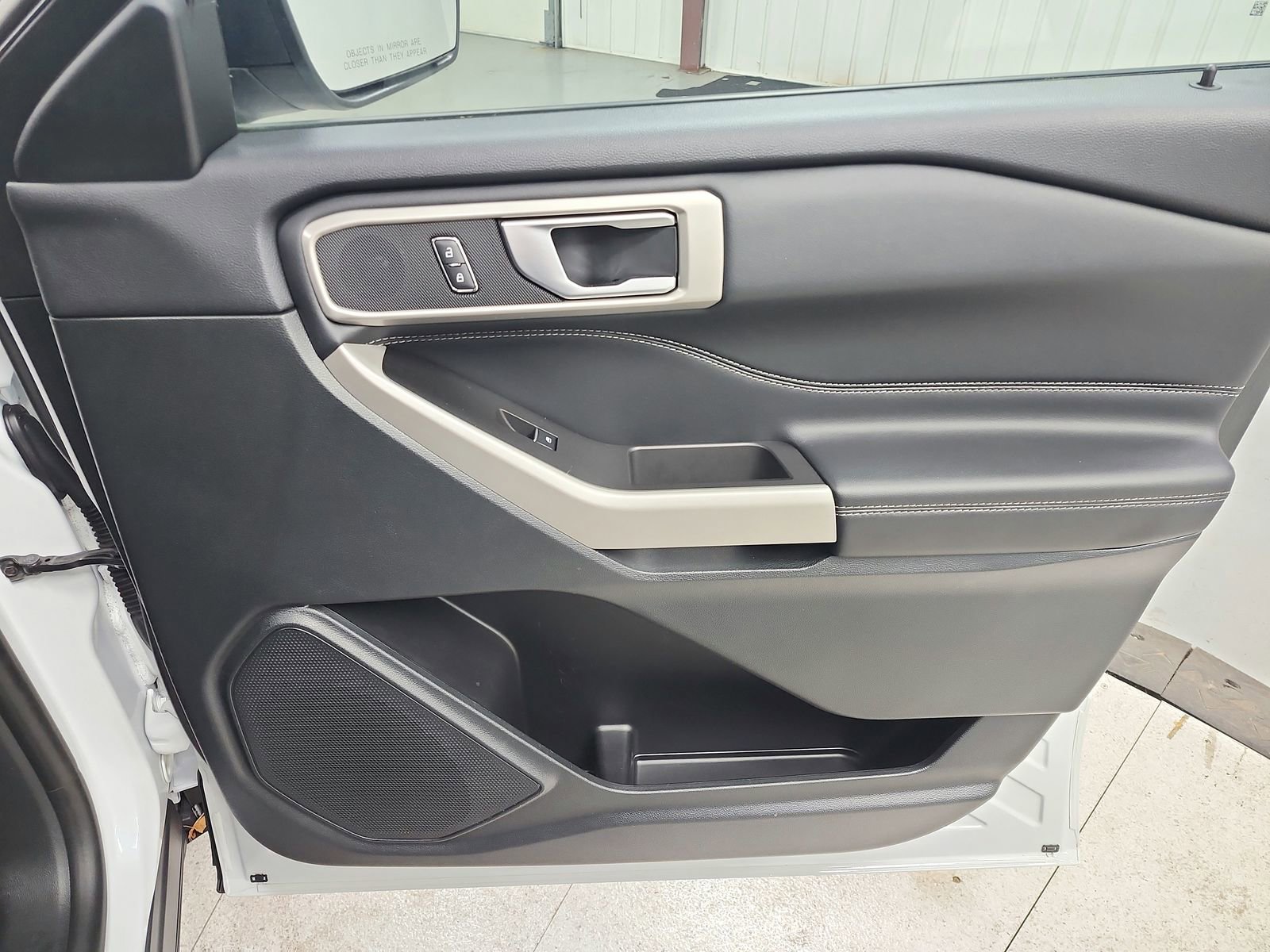 Used 2024 Ford Explorer XLT w/ Equipment Group 202A image 38