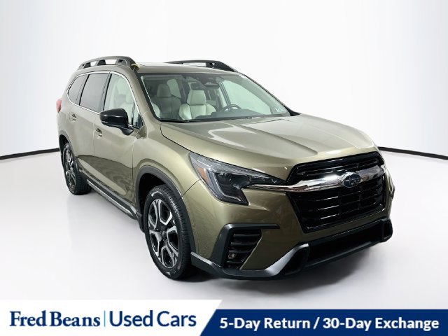 Used 2024 Subaru Ascent Limited w/ Technology Package AWD/4WD image 1
