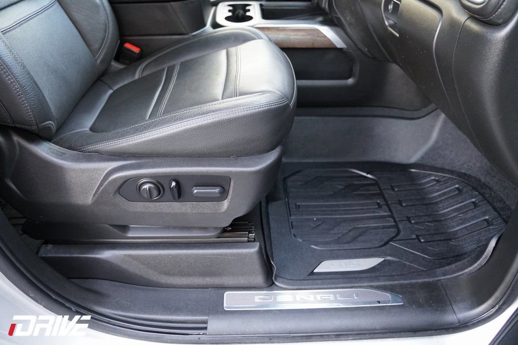 Used 2022 GMC Sierra 3500 Denali image 43