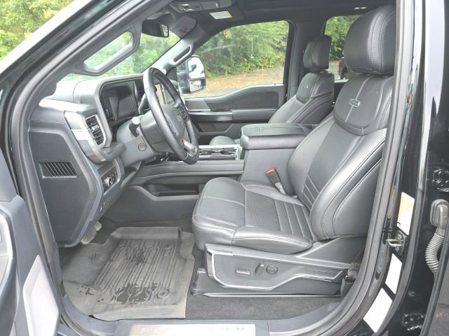 Certified 2025 Ford F250 Platinum image 4