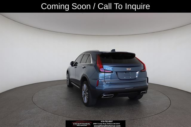 Used 2024 Cadillac XT4 Premium Luxury w/ Technology Package AWD/4WD image 13