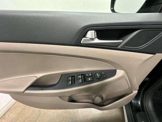 Used 2020 Hyundai Tucson Limited w/ Cargo Package image 17