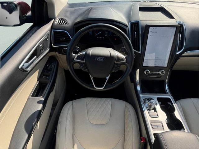 Used 2024 Ford Edge Titanium w/ Titanium Elite Package AWD/4WD image 12
