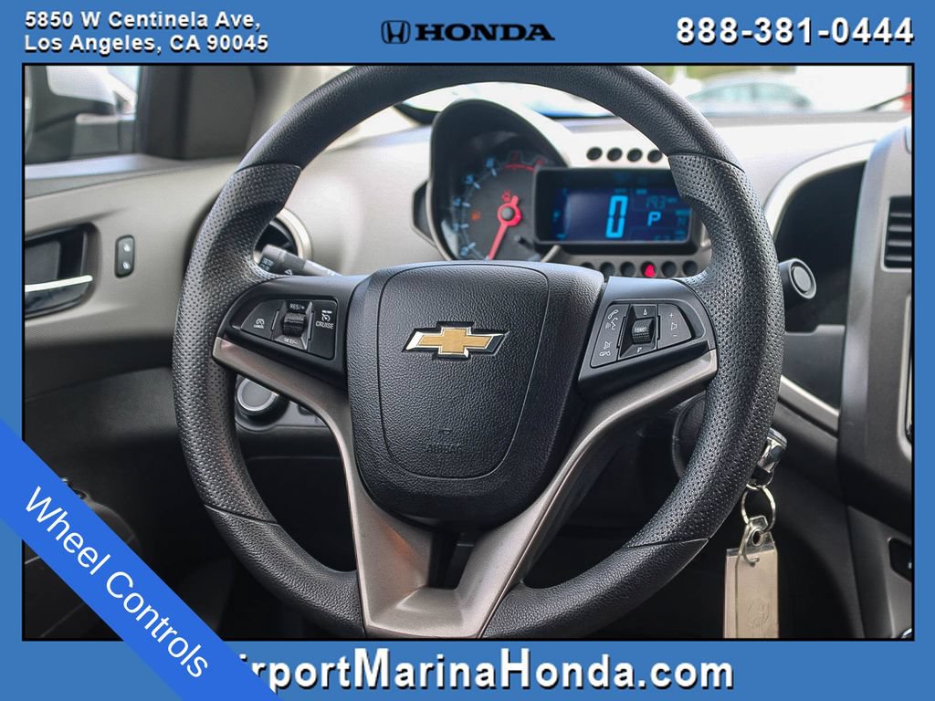 Used 2015 Chevrolet Sonic LT FWD image 5