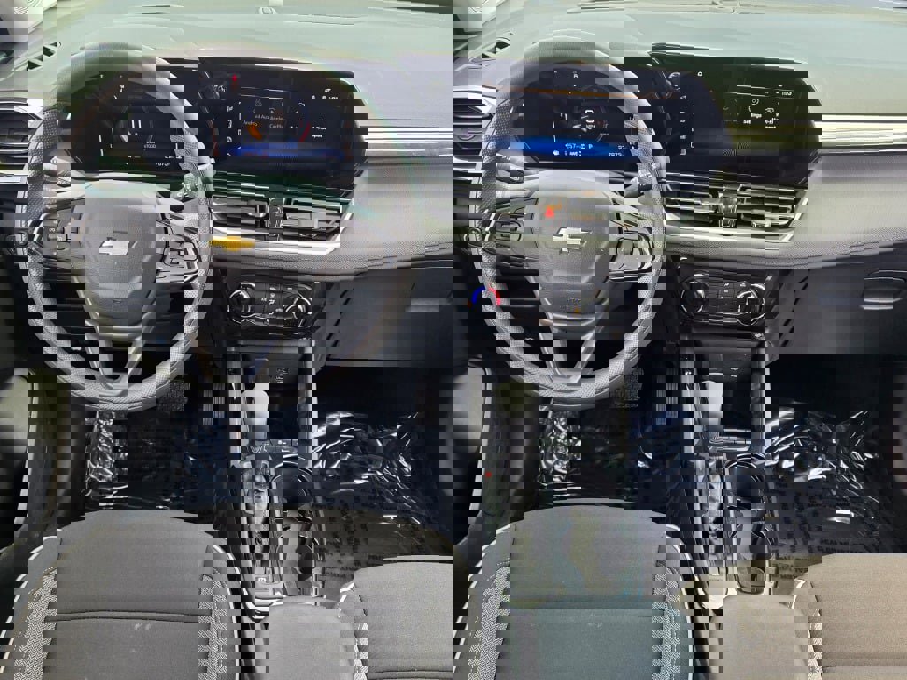 Certified 2025 Chevrolet TrailBlazer LT AWD/4WD image 17