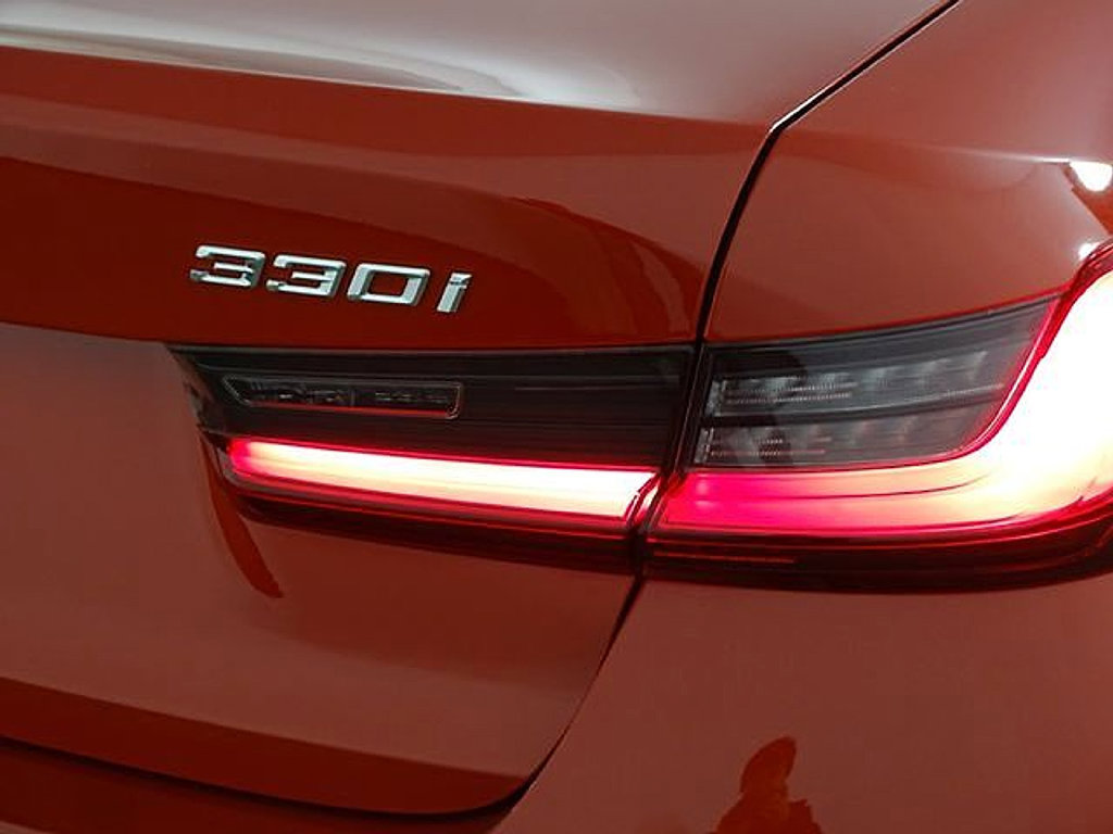Used 2024 BMW 330i Sedan RWD image 51