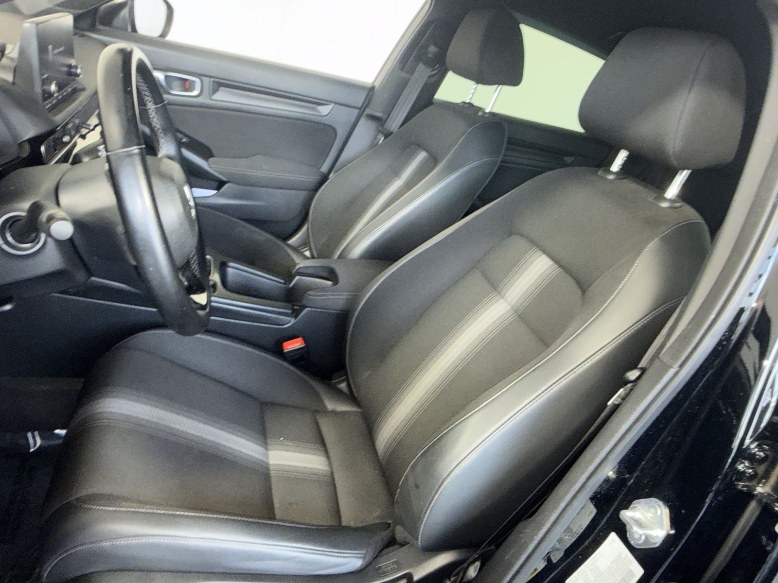 Used 2023 Honda Civic Sport image 13