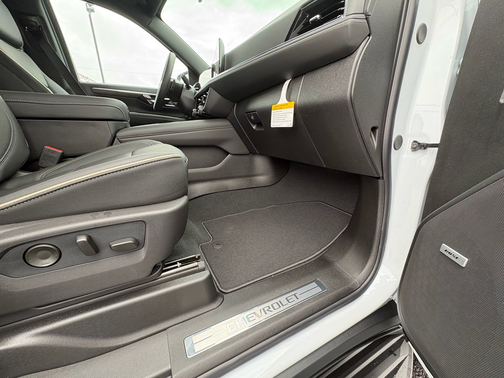 New 2026 Chevrolet Suburban Premier w/ Sun And Tow Package image 49
