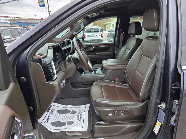 Used 2024 GMC Sierra 3500 Denali w/ Technology Package image 14