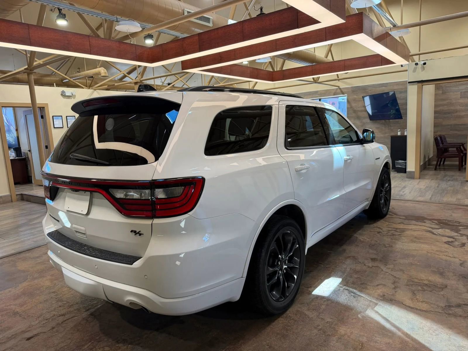 Used 2023 Dodge Durango R/T w/ Blacktop Package image 4