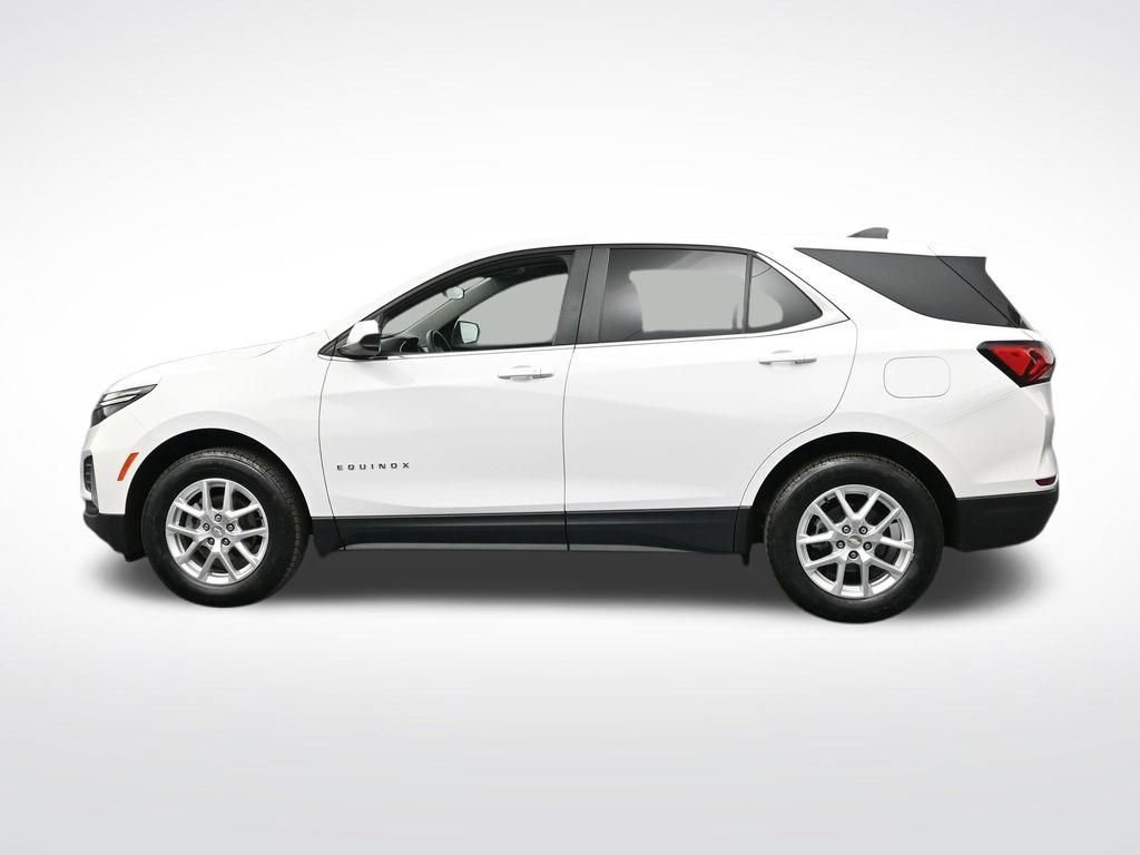 Used 2023 Chevrolet Equinox LT AWD/4WD image 2