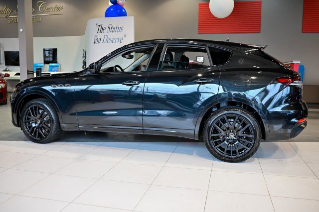 Used 2022 Maserati Levante Modena AWD/4WD image 9