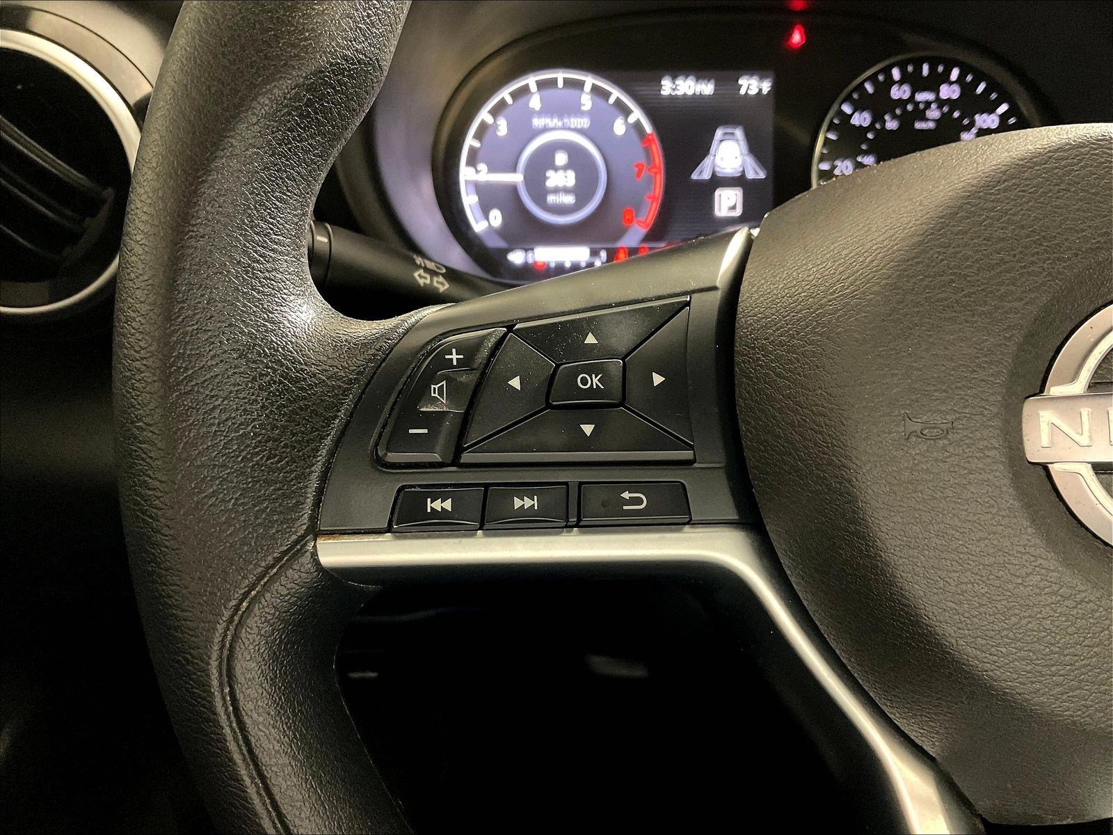 Used 2023 Nissan Kicks SV FWD image 11