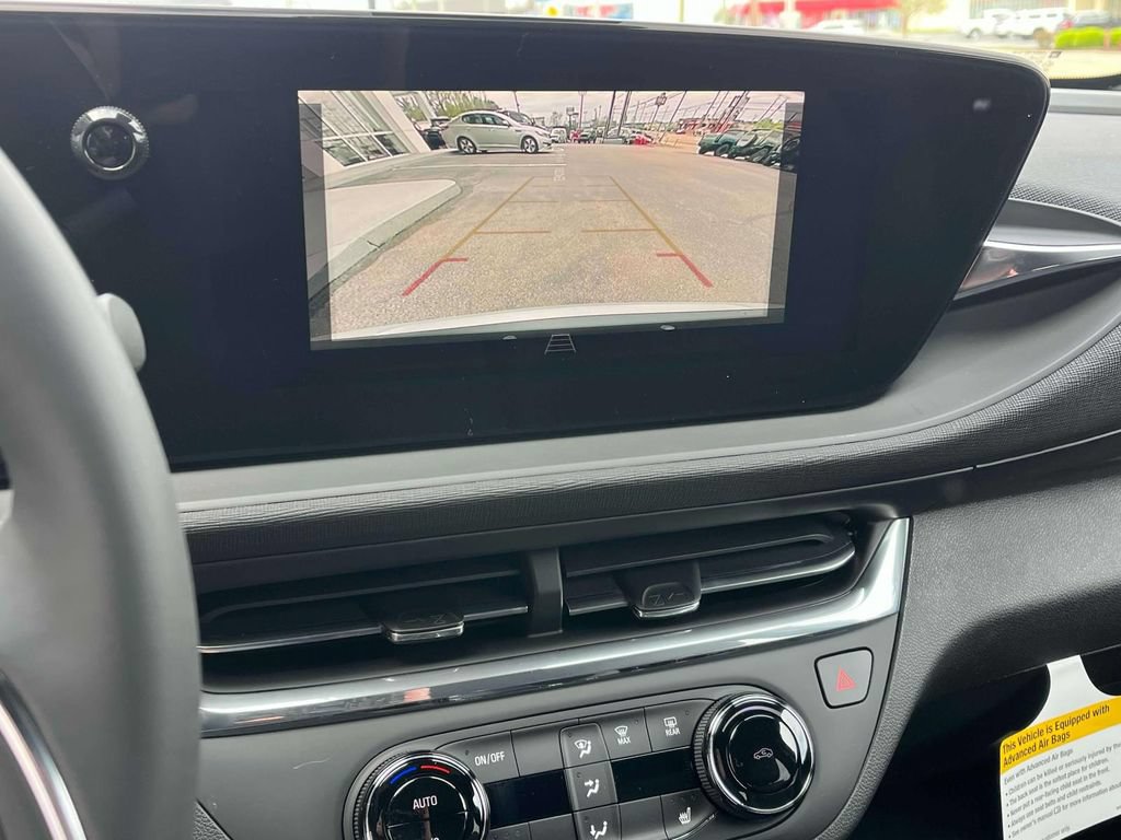 New 2025 Buick Envista Preferred w/ Convenience I Package FWD image 27