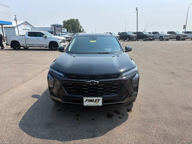 New 2026 Chevrolet Trax ACTIV w/ Driver Confidence Package FWD image 3