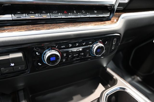 New 2026 GMC Sierra 1500 Elevation w/ Elevation Premium Package AWD/4WD image 20