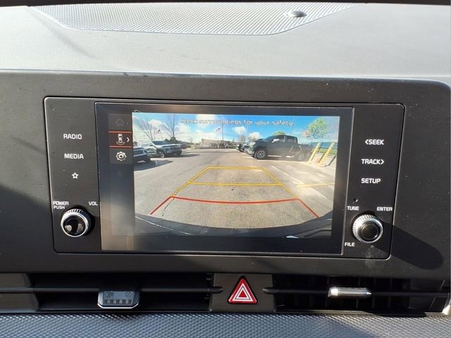 Used 2025 Kia Sportage LX AWD/4WD image 19