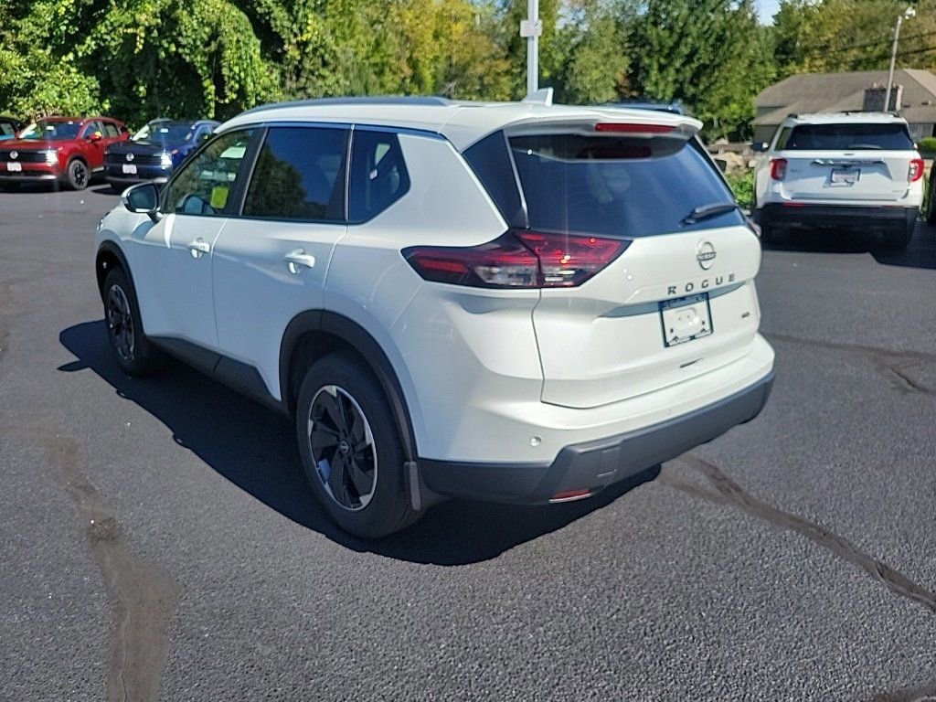 New 2026 Nissan Rogue SV w/ SV Premium Package image 2