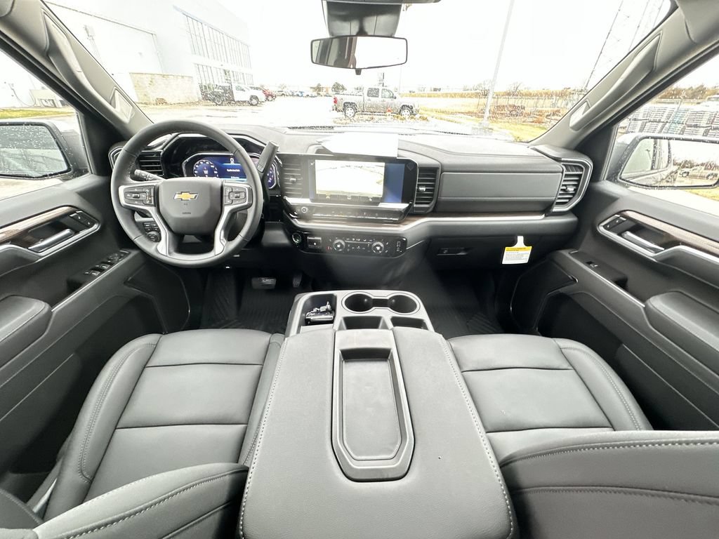 New 2026 Chevrolet Silverado 1500 LT w/ Z71 Off-Road Package AWD/4WD image 20