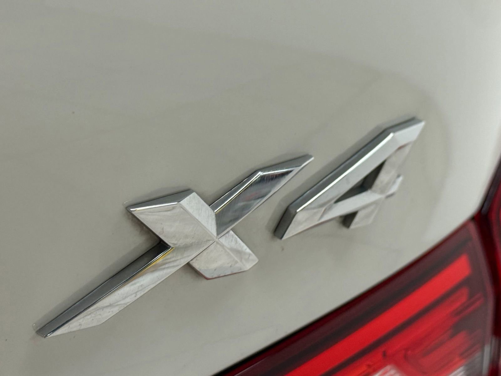 Used 2016 BMW X4 xDrive28i image 13