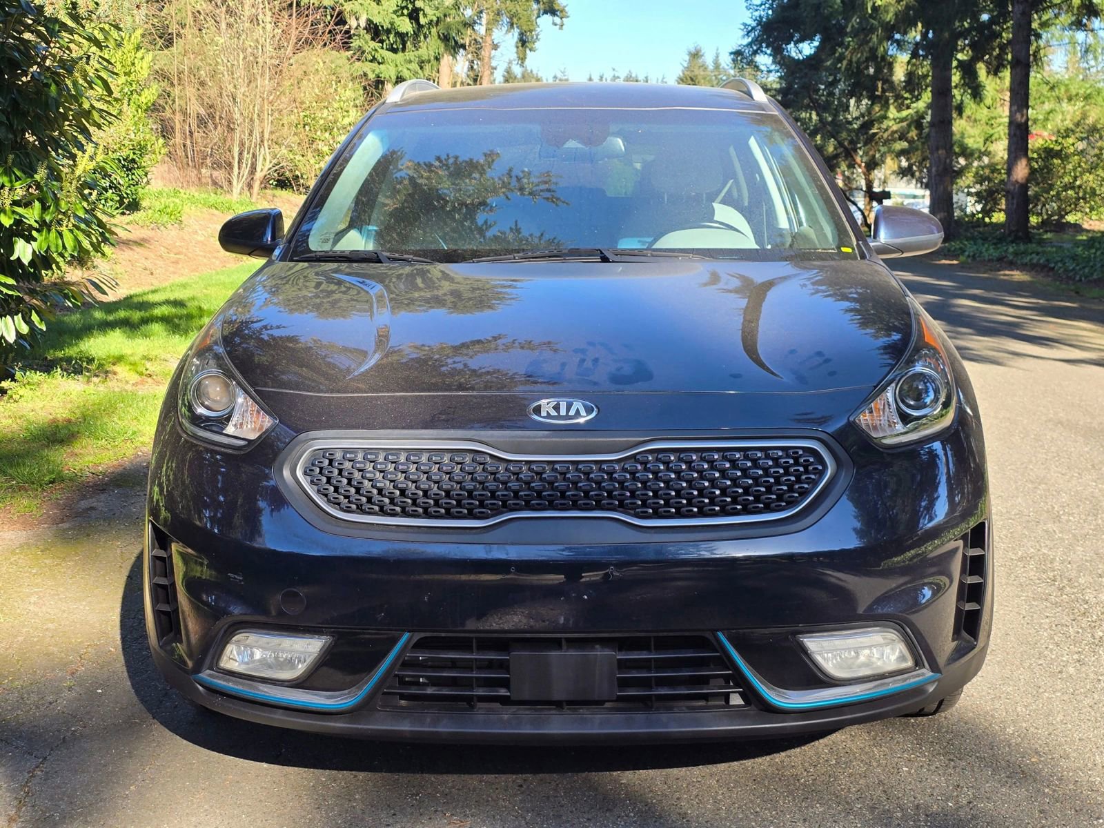 Used 2018 Kia Niro LX image 9