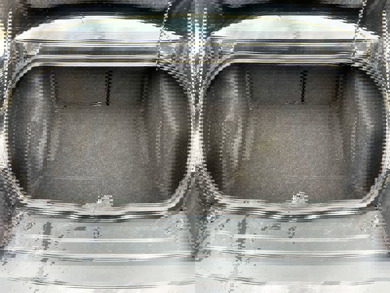 Used 2018 Dodge Challenger R/T w/ Sound Group image 32