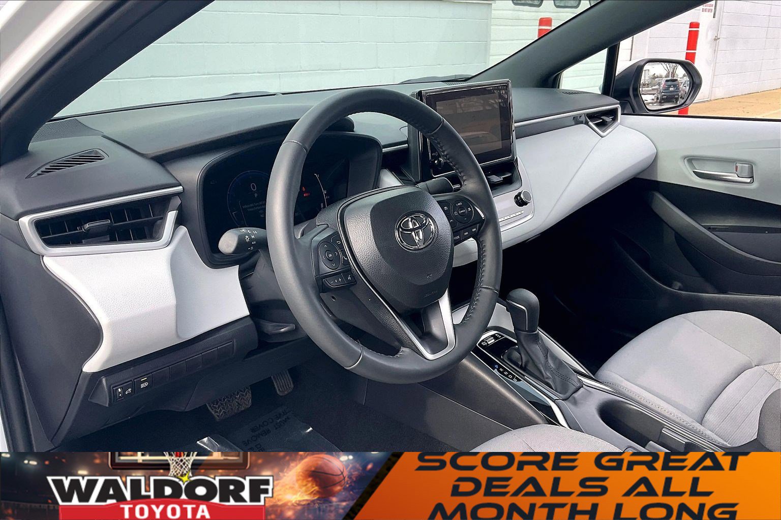 Used 2026 Toyota Corolla SE image 18