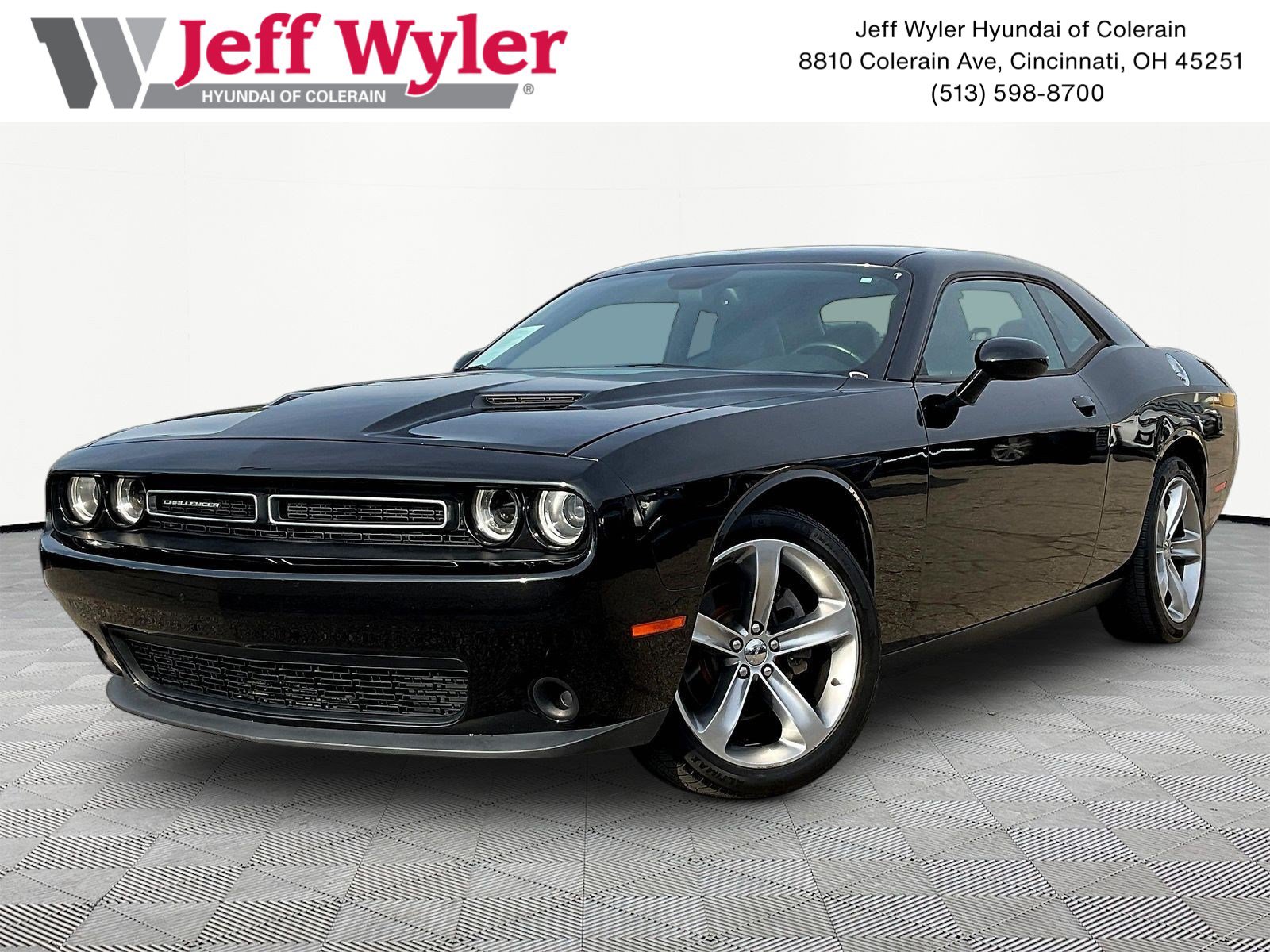 Used 2015 Dodge Challenger SXT w/ Super Sport Group (SS/T) RWD video 1
