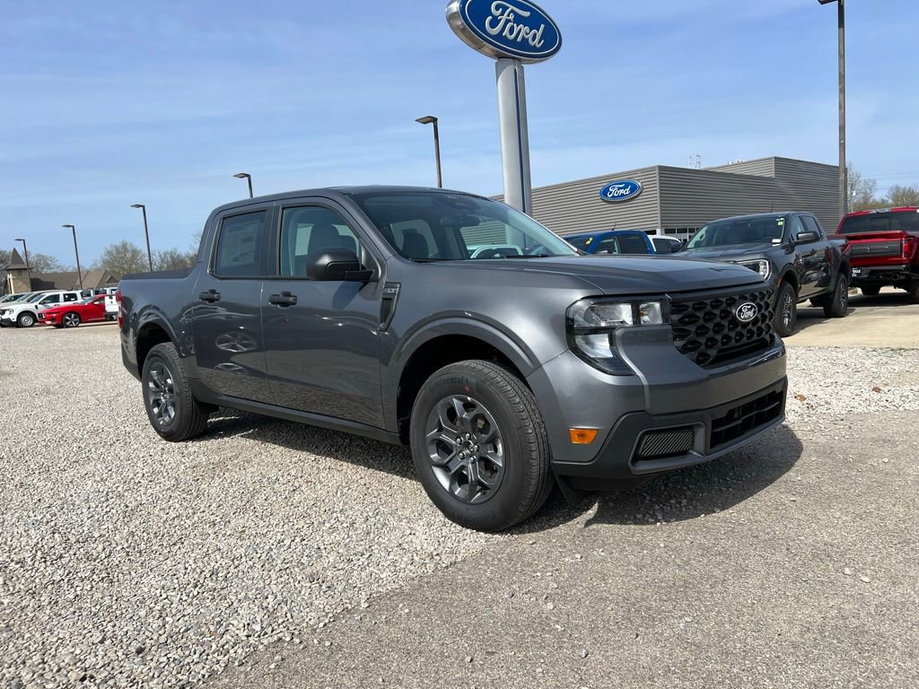 New 2026 Ford Maverick XLT image 2