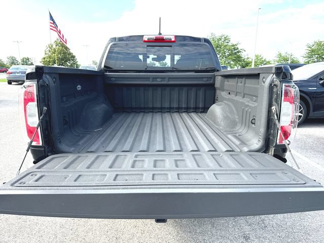 Used 2017 GMC Canyon SLT w/ Driver Alert Package AWD/4WD image 25