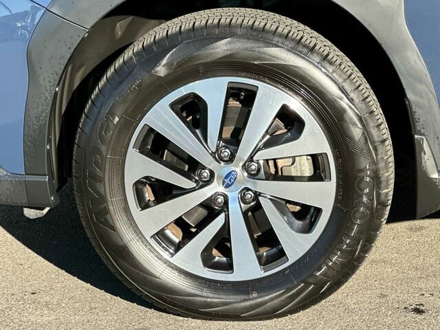 Certified 2024 Subaru Outback Premium image 33