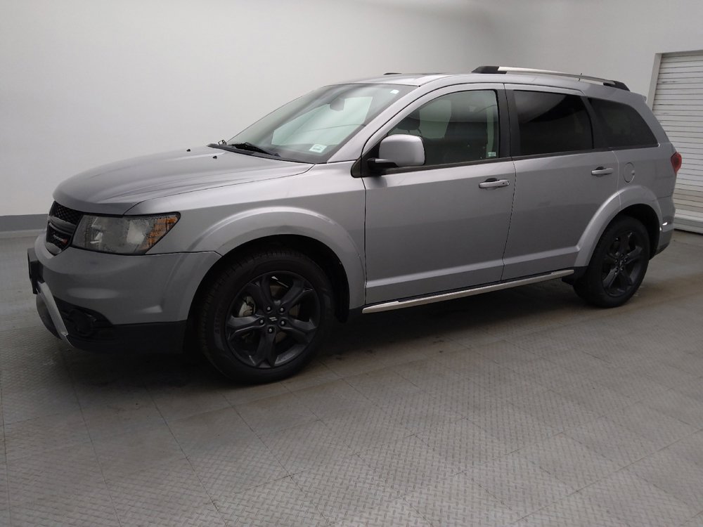 Used 2020 Dodge Journey Crossroad FWD image 2