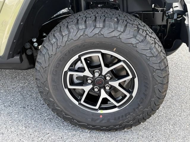 New 2026 Jeep Wrangler Unlimited Rubicon w/ Safety Group AWD/4WD image 11