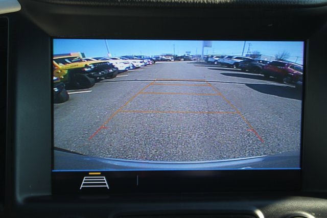 Used 2018 GMC Terrain SLE w/ Driver Convenience Package image 7