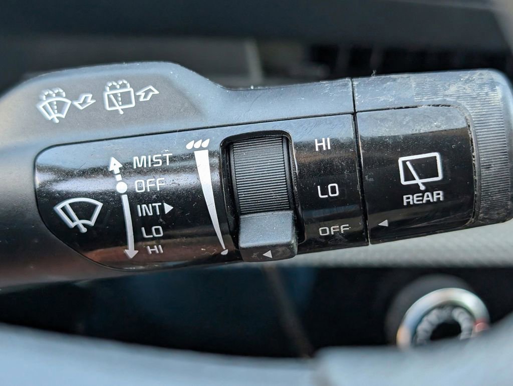 Used 2023 Kia Sportage LX FWD image 25