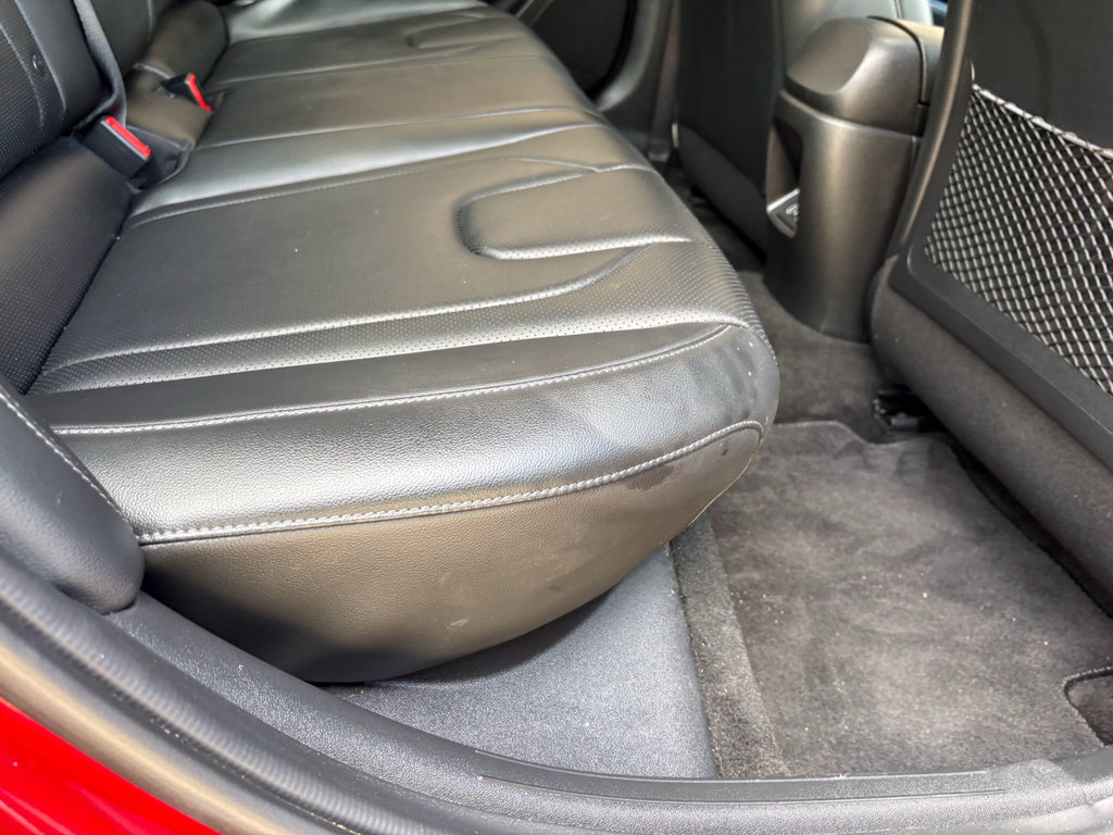 Used 2024 Hyundai Elantra Limited FWD image 22