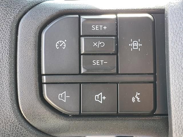 Used 2023 Ford F350 XLT w/ 360-Degree Camera Package AWD/4WD image 22