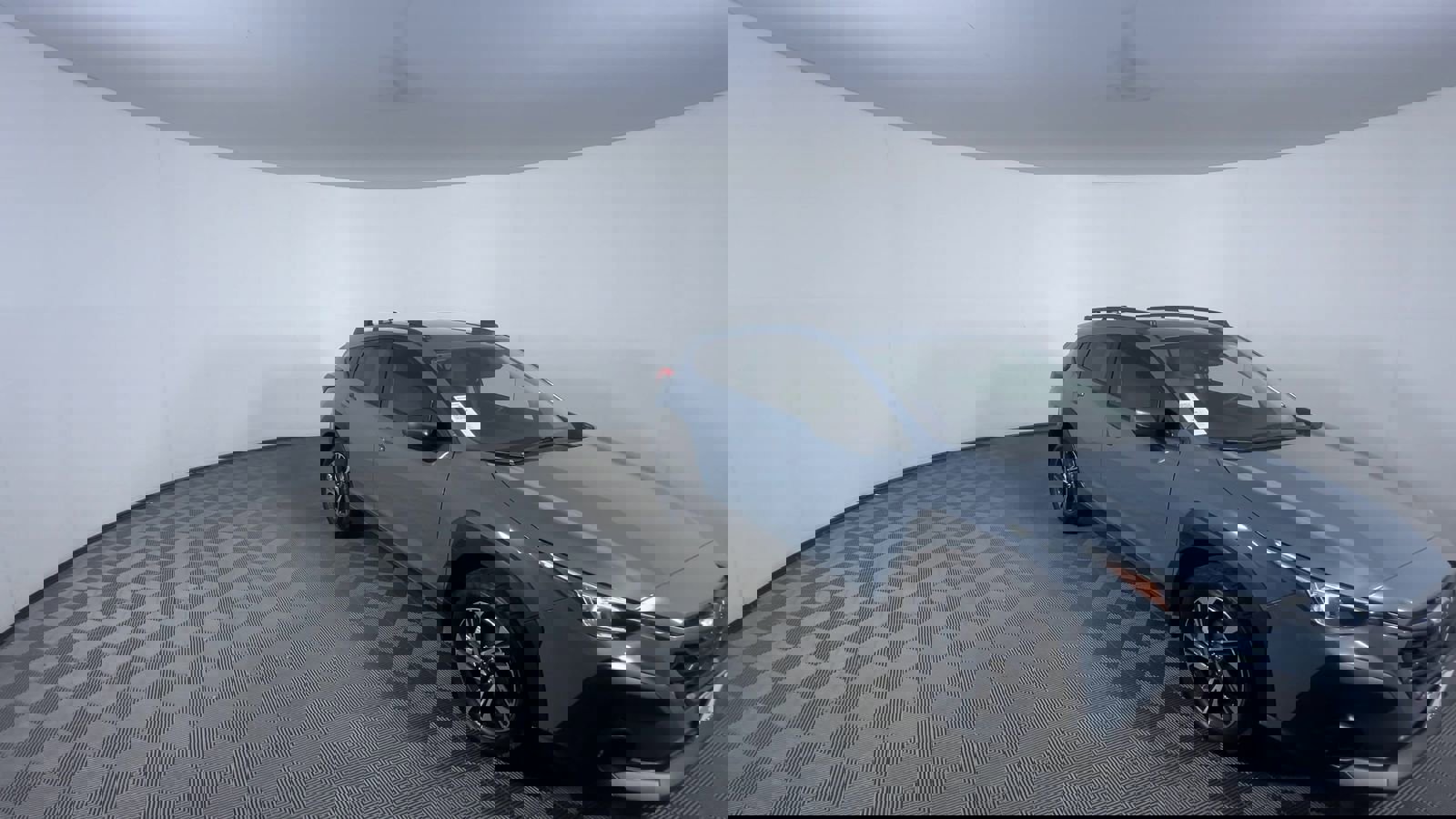 Used 2024 Subaru Crosstrek 2.0i Premium w/ Crosstrek Mirror Package image 2