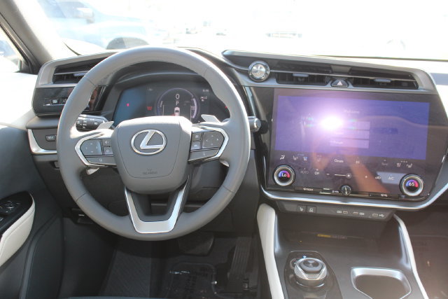 Certified 2023 Lexus RZ 450e Premium w/ Technology Package AWD/4WD image 14